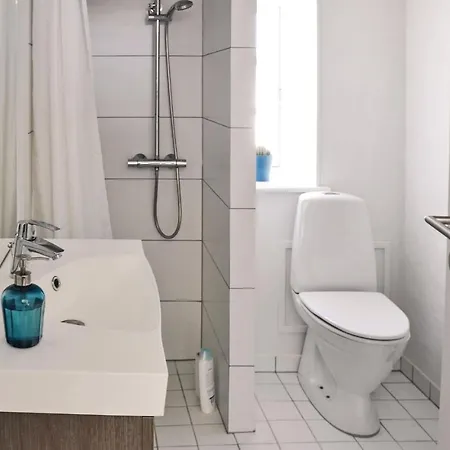 Three-bedroom Holiday In Ebberup * Helnaes By