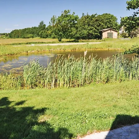 Three-bedroom Holiday In Ebberup * Helnæs By